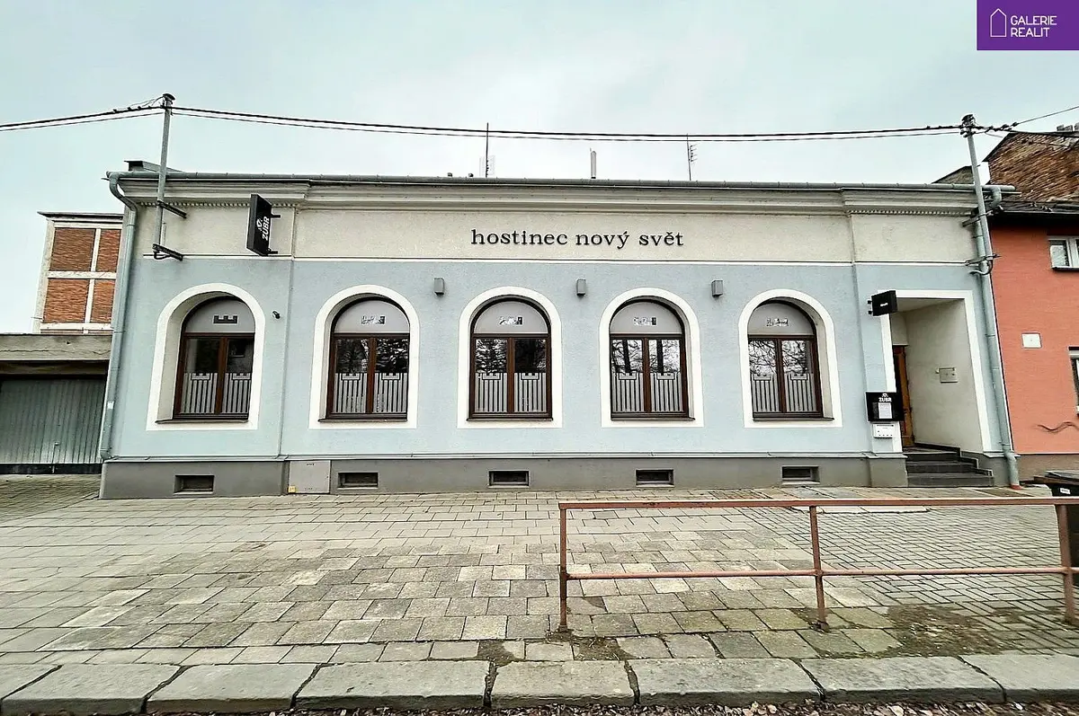 Prodej komerčního prostoru 341 m², Dluhonská · Přerov