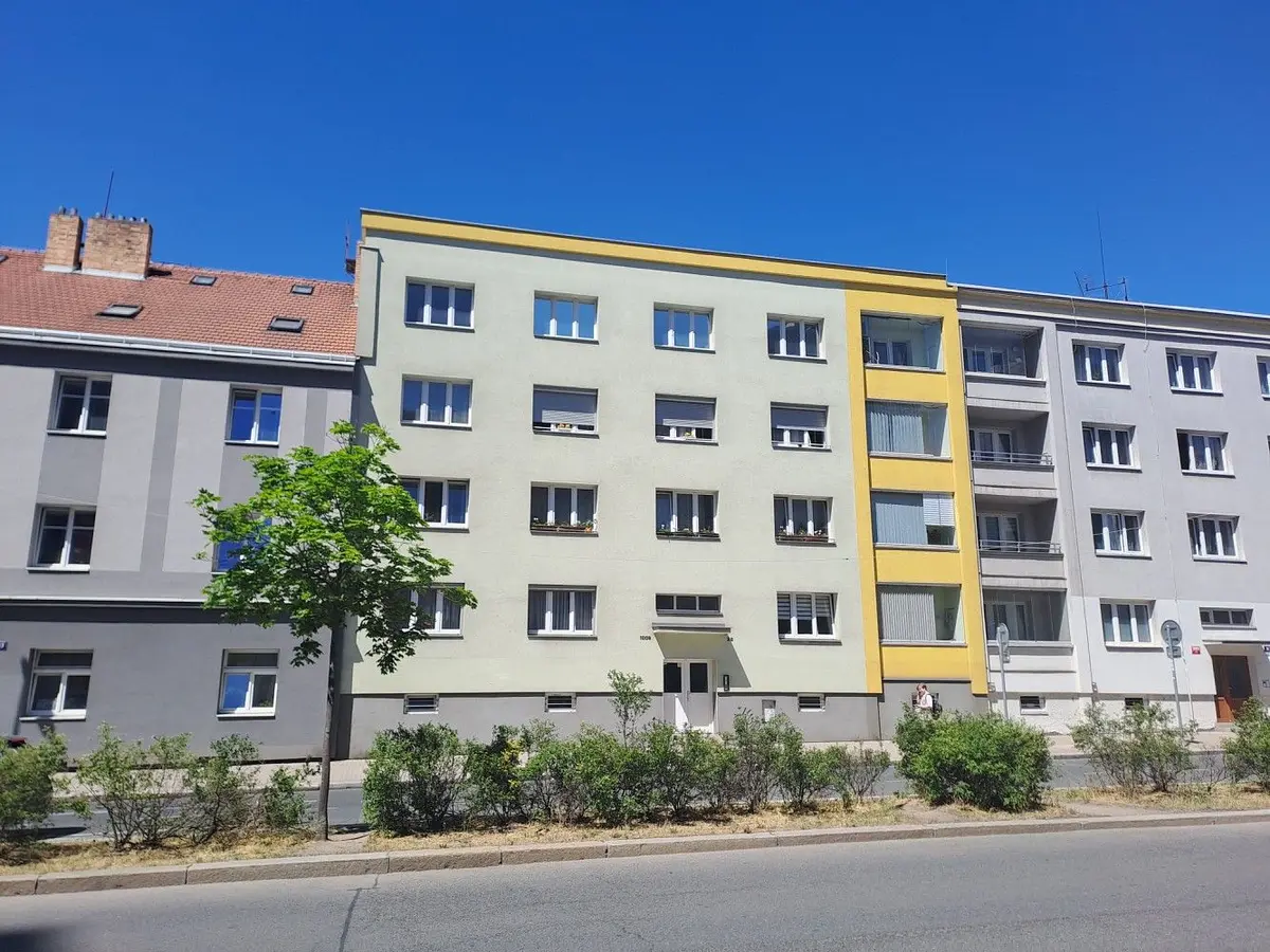Prodej bytu 2+1 54 m², Průběžná · Strašnice