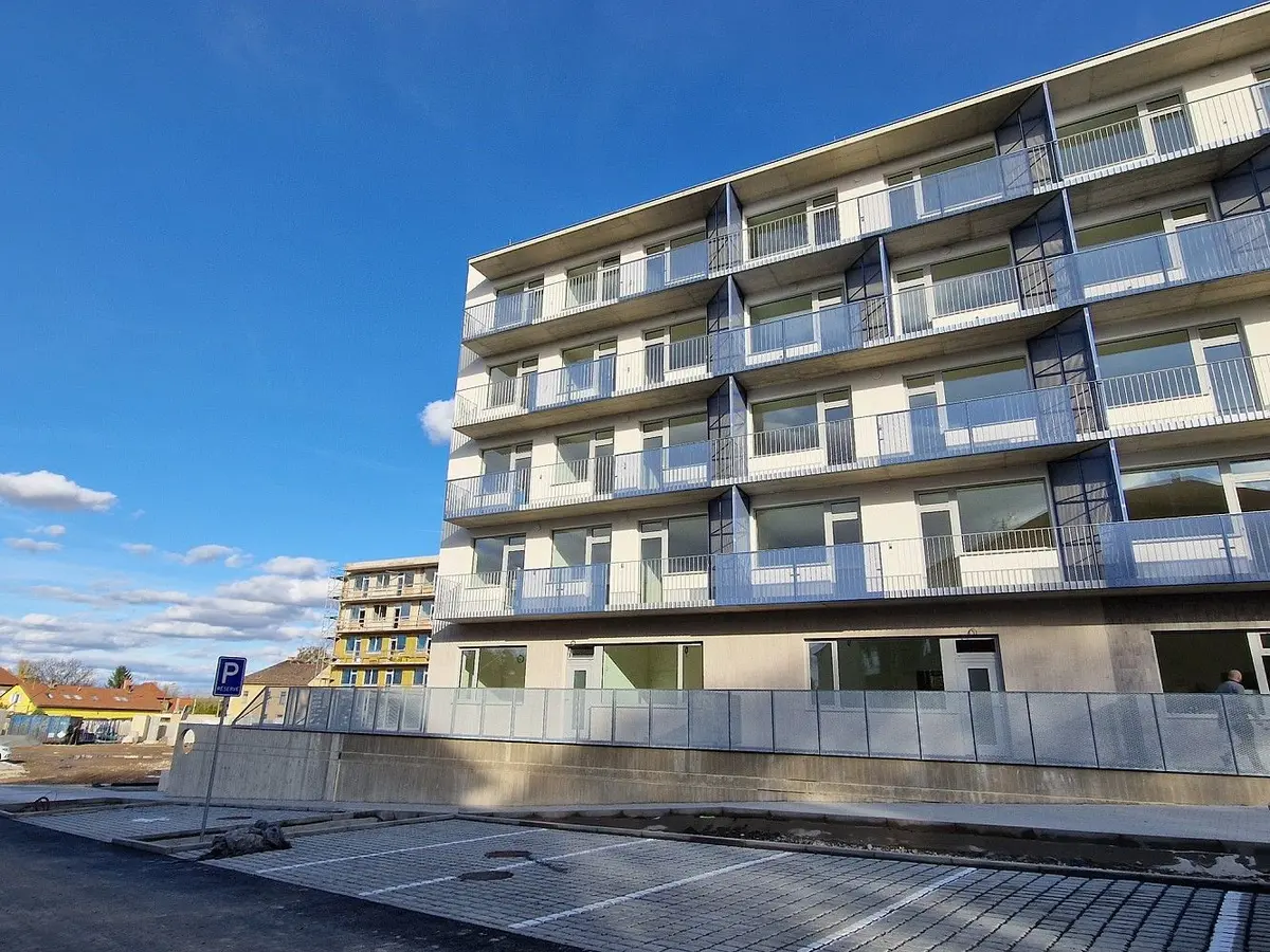 Prodej bytu 1+kk 35 m², Velvary