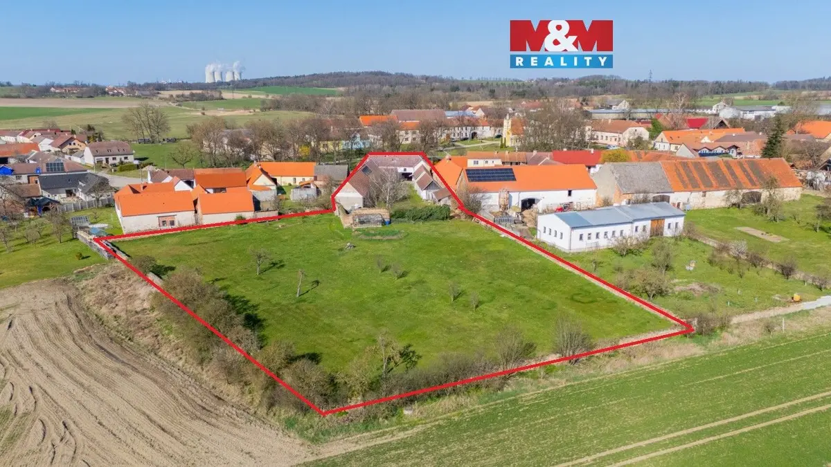 Prodej nemovitosti 195 m², Dříteň