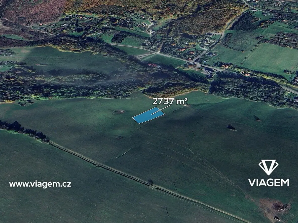 Prodej pozemku 1094 m², Břestek