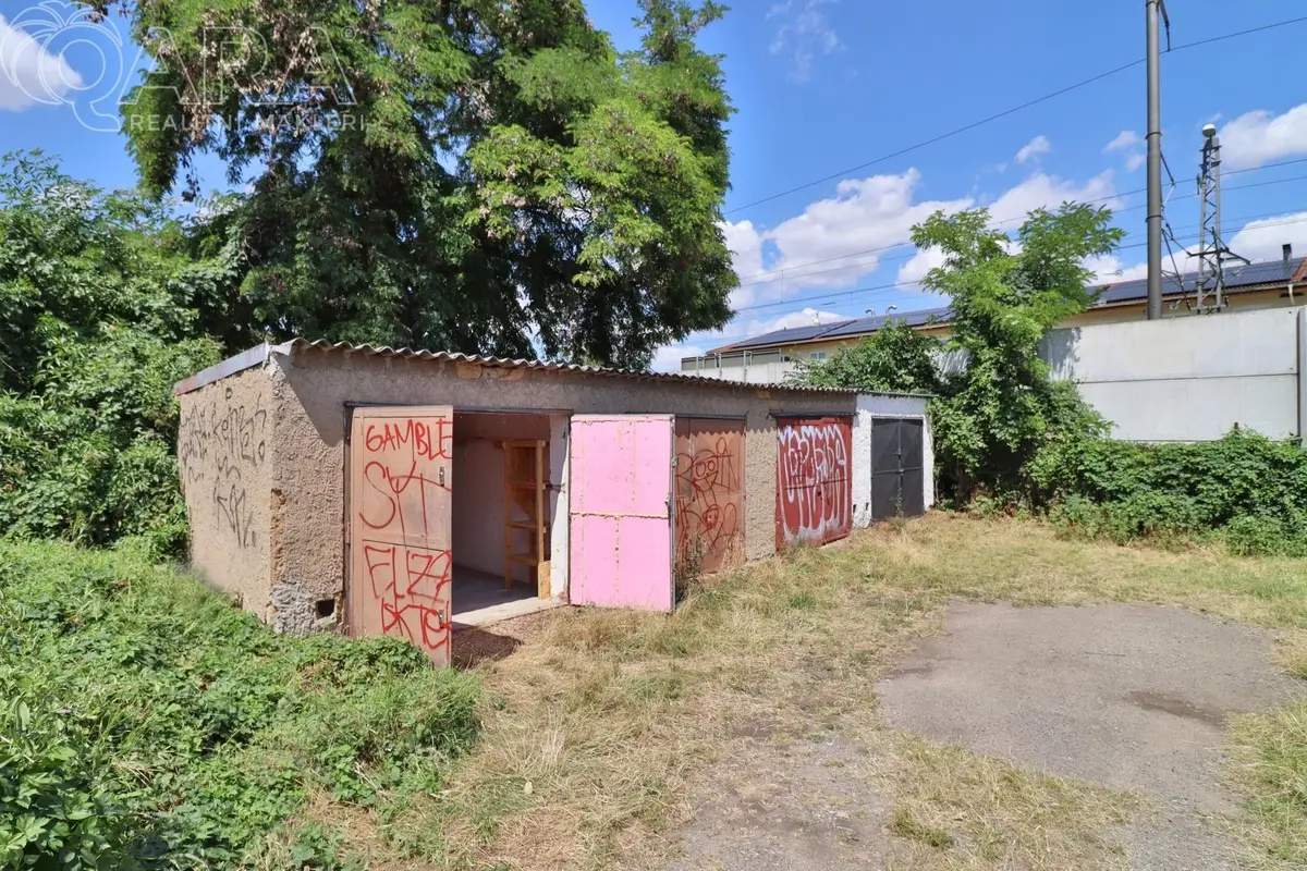 Prodej nemovitosti 18 m², Bubeneč