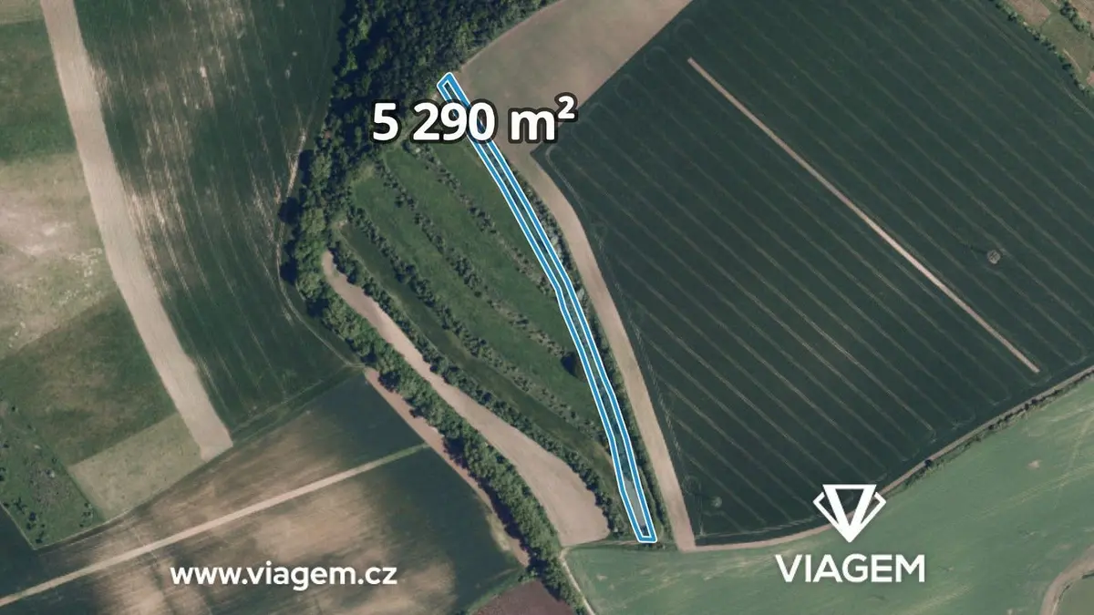 Prodej pozemku 1763 m², Klobouky u Brna