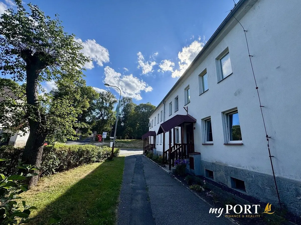 Prodej bytu 1+1 34 m², Poštovní · Nejdek