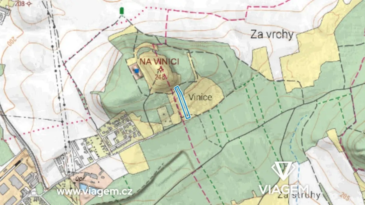 Prodej pozemku 1505 m², Tři Dvory
