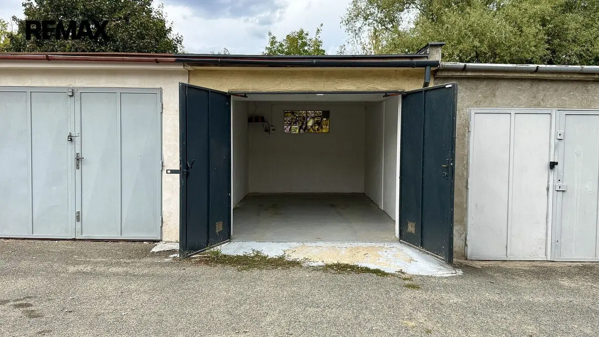 Prodej nemovitosti 19 m², Černovičky · Slatina · Brno