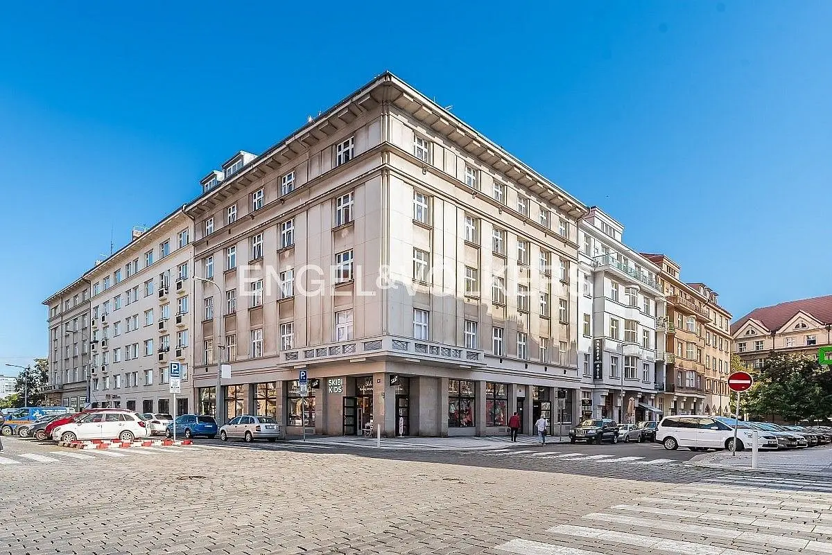 Pronájem komerčního prostoru 48 m², Na hutích · Bubeneč