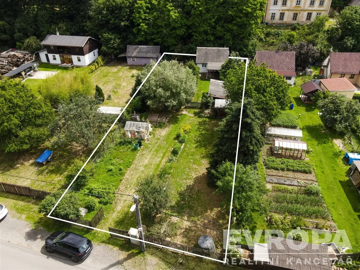 Prodej nemovitosti 24 m², Školní · Dubá