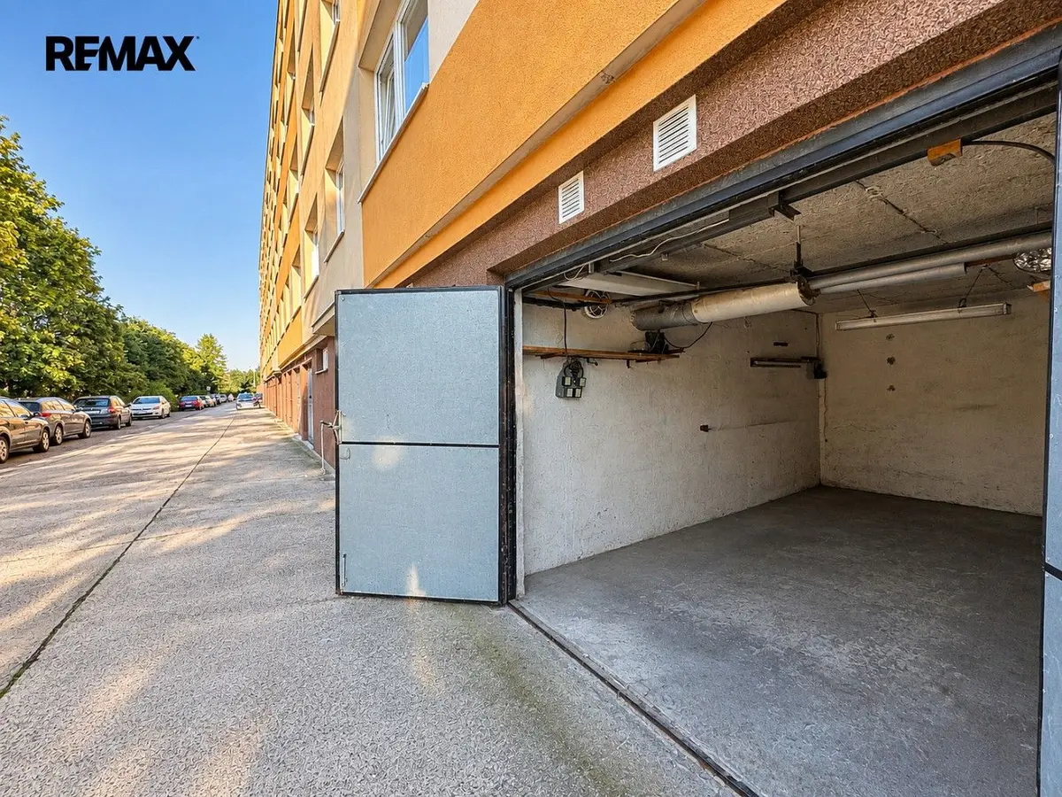 Prodej garáže 15 m², Zahradní · Louny
