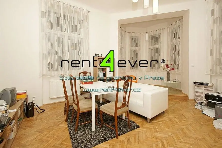 Pronájem bytu 2+1 77 m², Lucemburská · Vinohrady