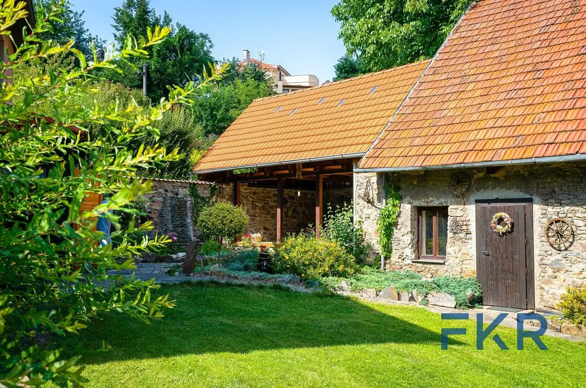 Prodej nemovitosti 190 m², Rusko · Kouřim