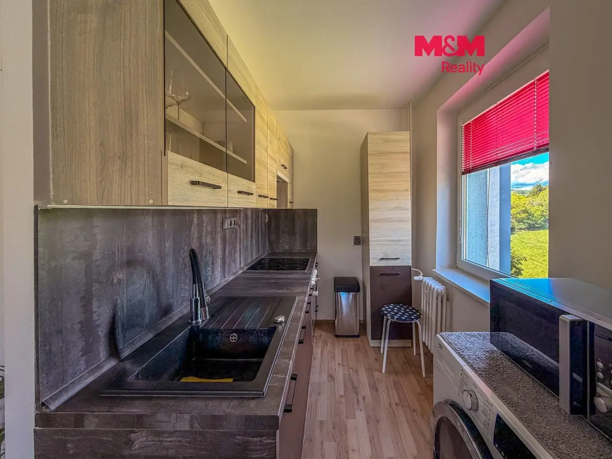 Pronájem bytu 2+kk 40 m², Pokratice · Litoměřice
