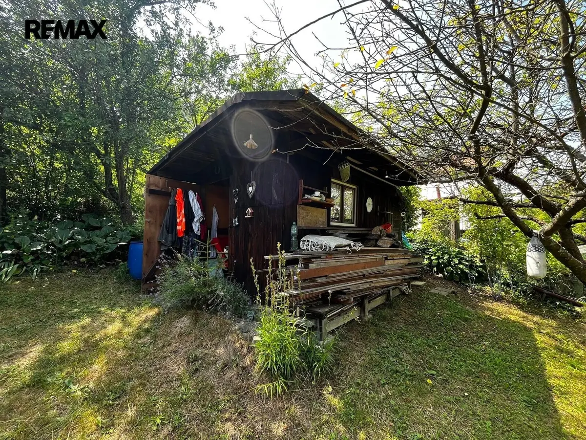 Prodej nemovitosti 12 m², Rokytnice u Vsetína · Vsetín