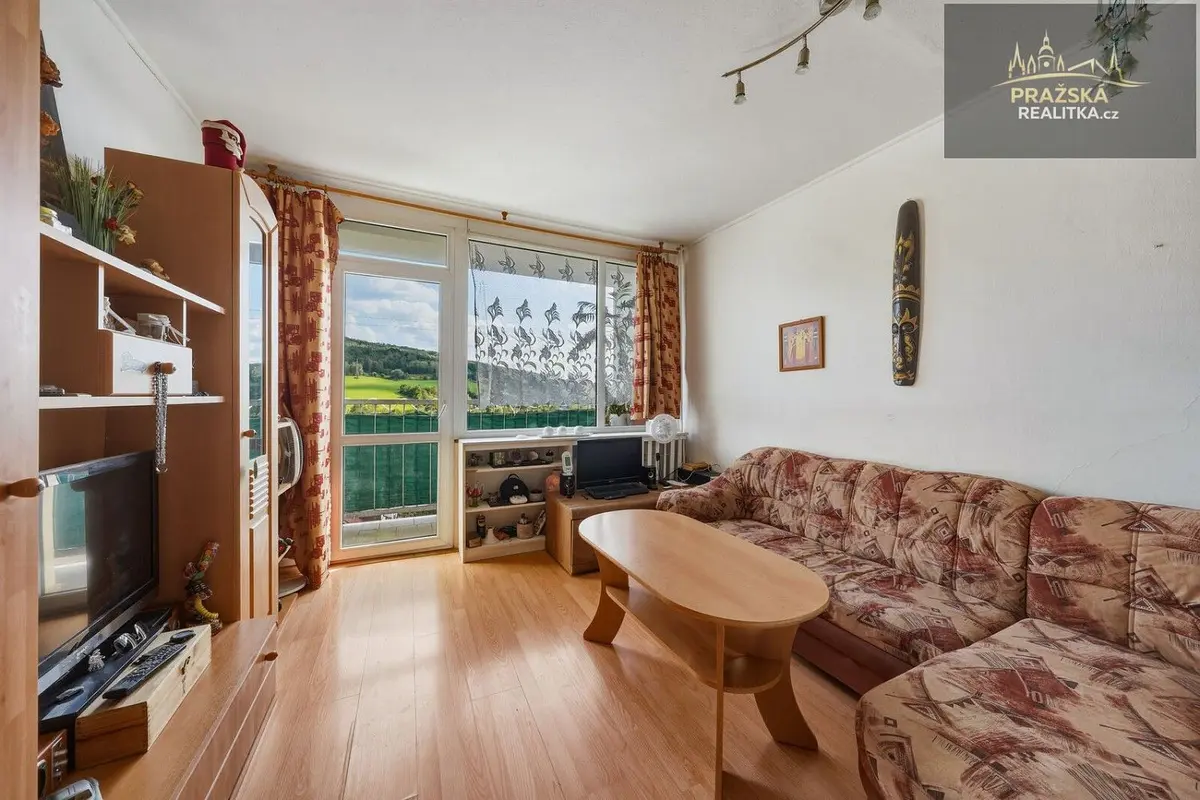 Prodej bytu 1+kk 30 m², Oblouková · Děčín