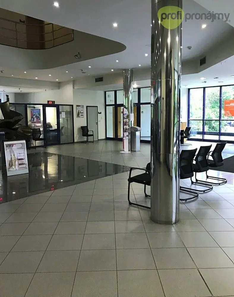 Pronájem komerčního prostoru 400 m², U Stromovky · Havířov-Město · Havířov