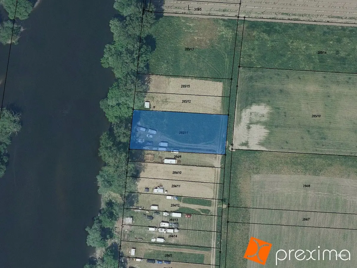Prodej pozemku 281 m², Černěves