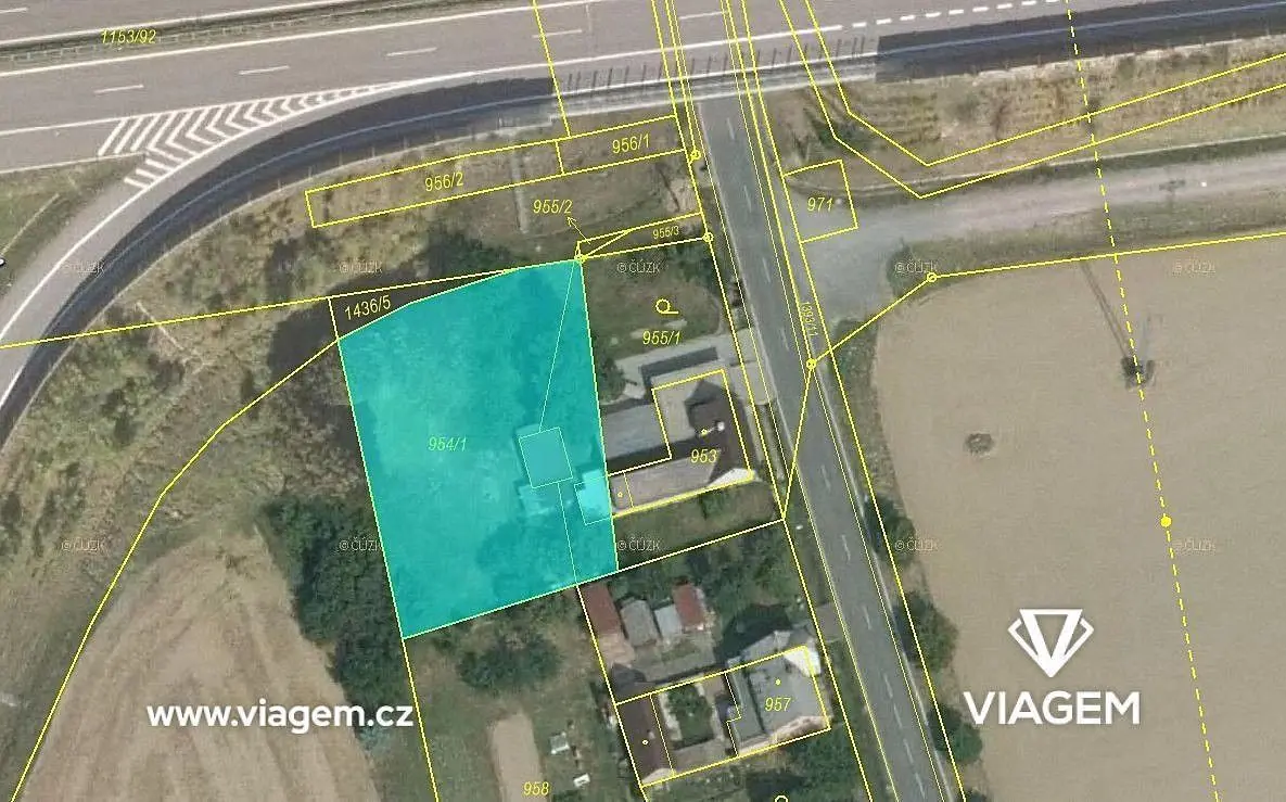 Prodej pozemku 846 m², Bělotín