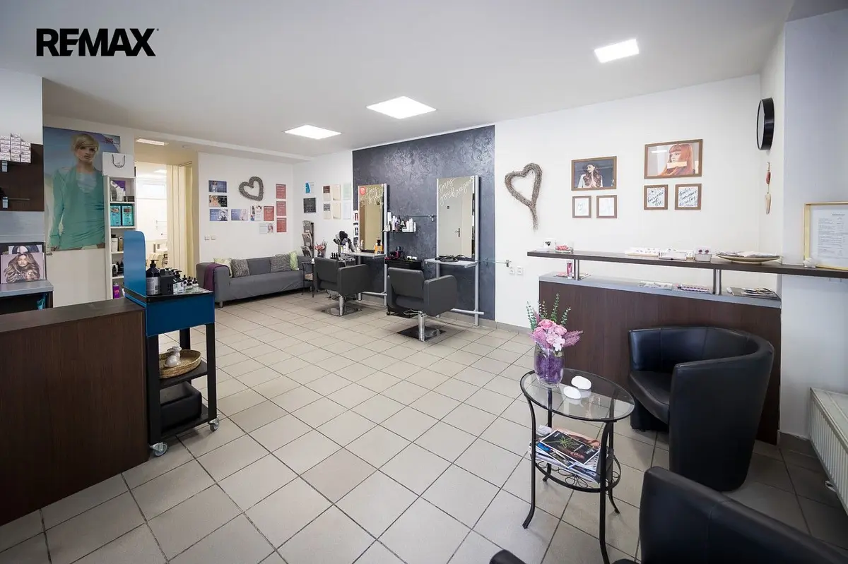 Prodej komerčního prostoru 75 m², Chvalovka · Žebětín · Brno