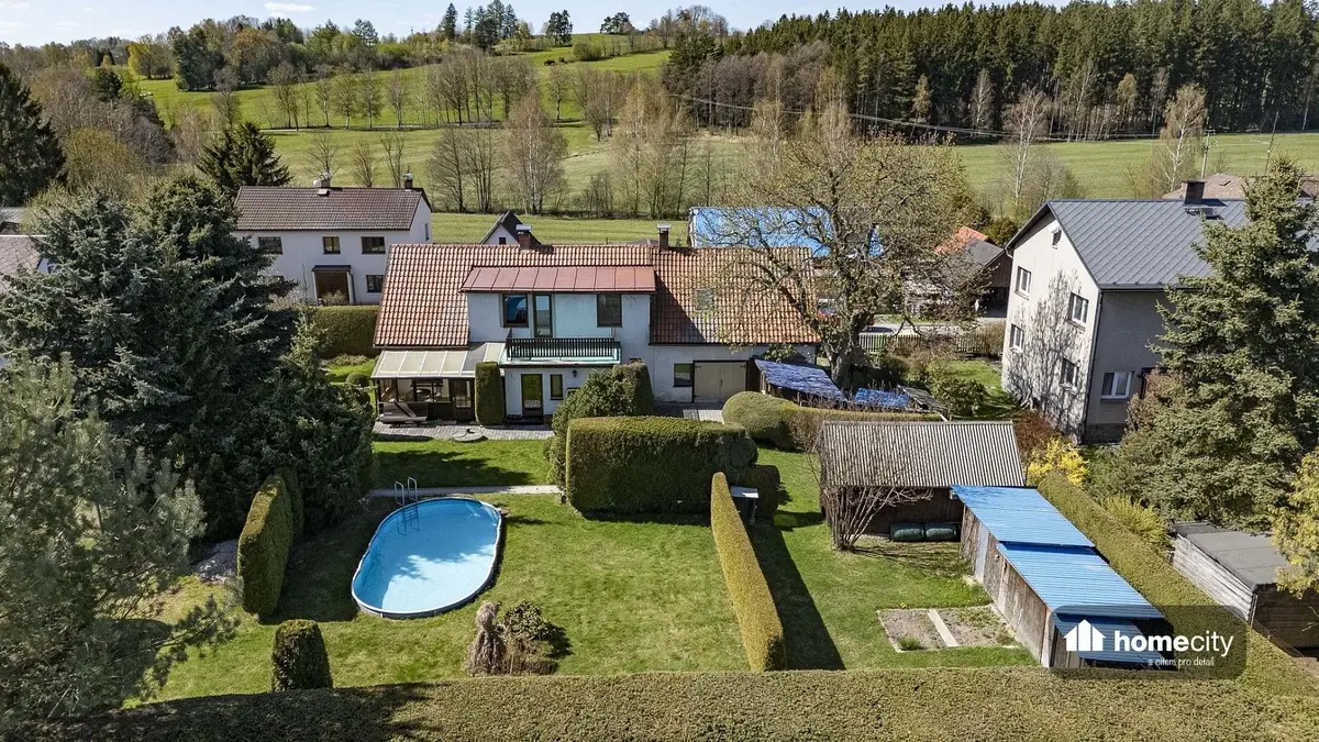 Prodej nemovitosti 222 m², Kameničky