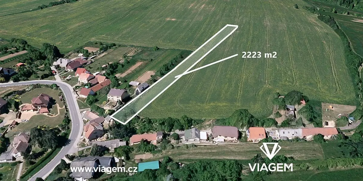 Prodej pozemku 2223 m², Břestek