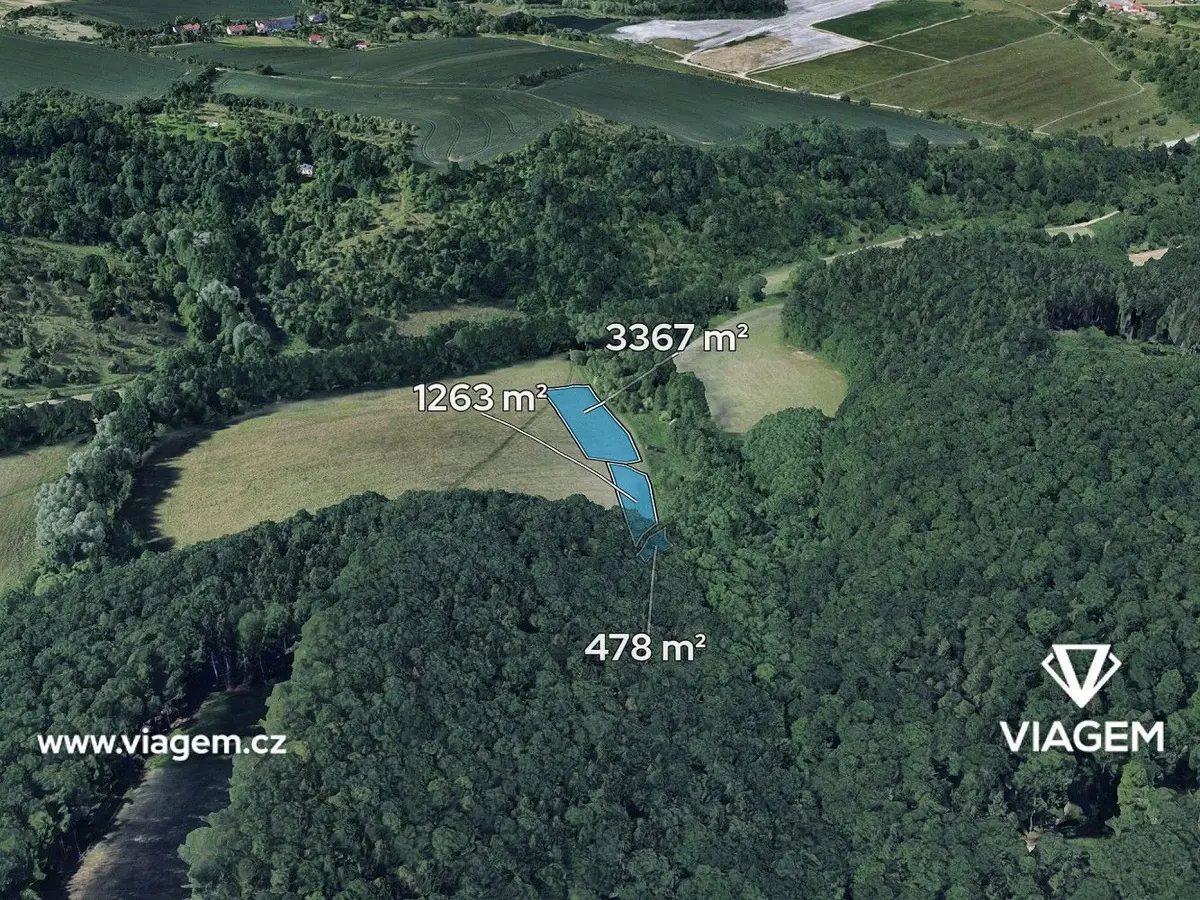 Prodej pozemku 2554 m², Žlutava