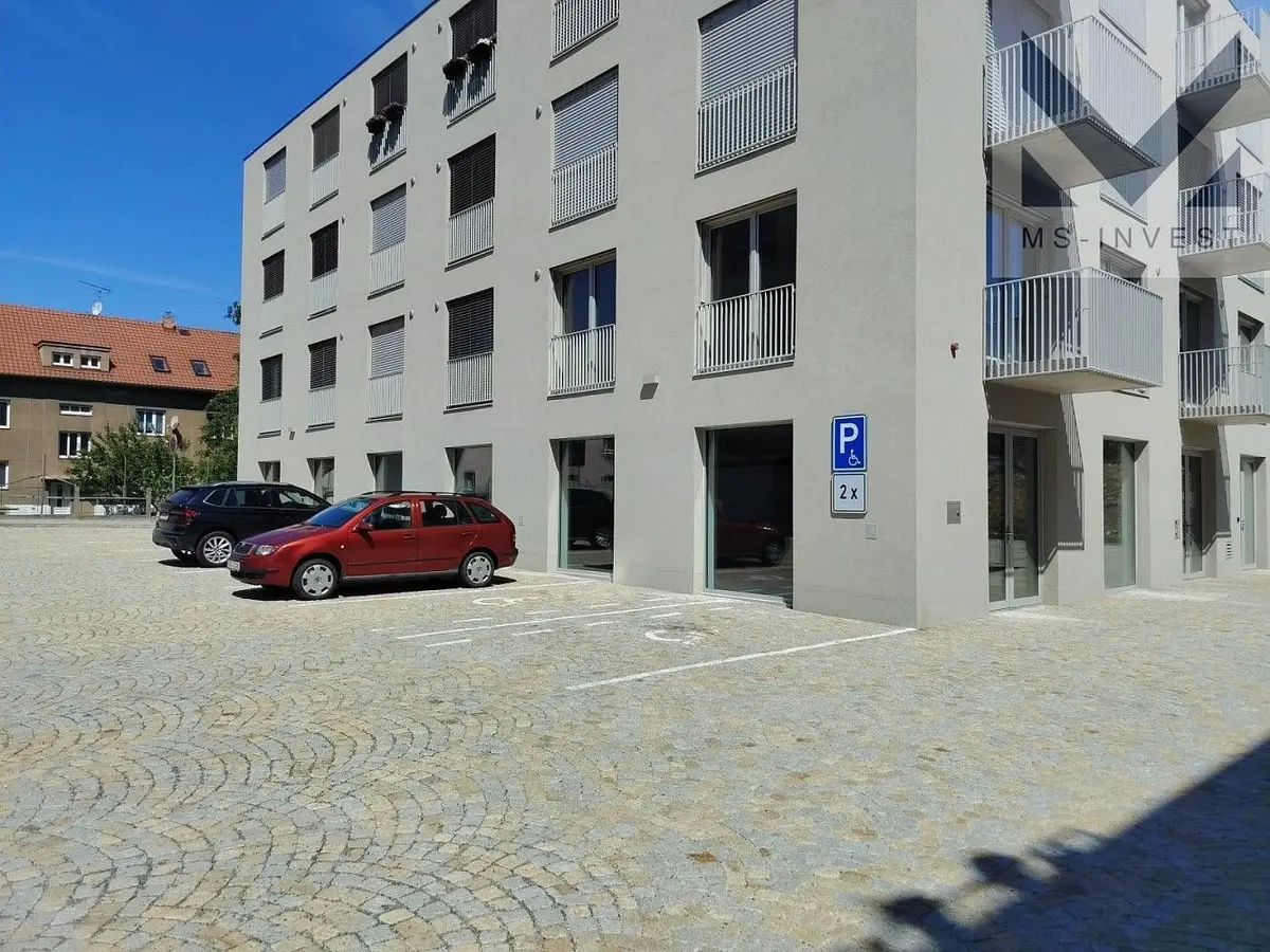 Prodej komerčního prostoru 119 m², Cihlářská · Hostivice