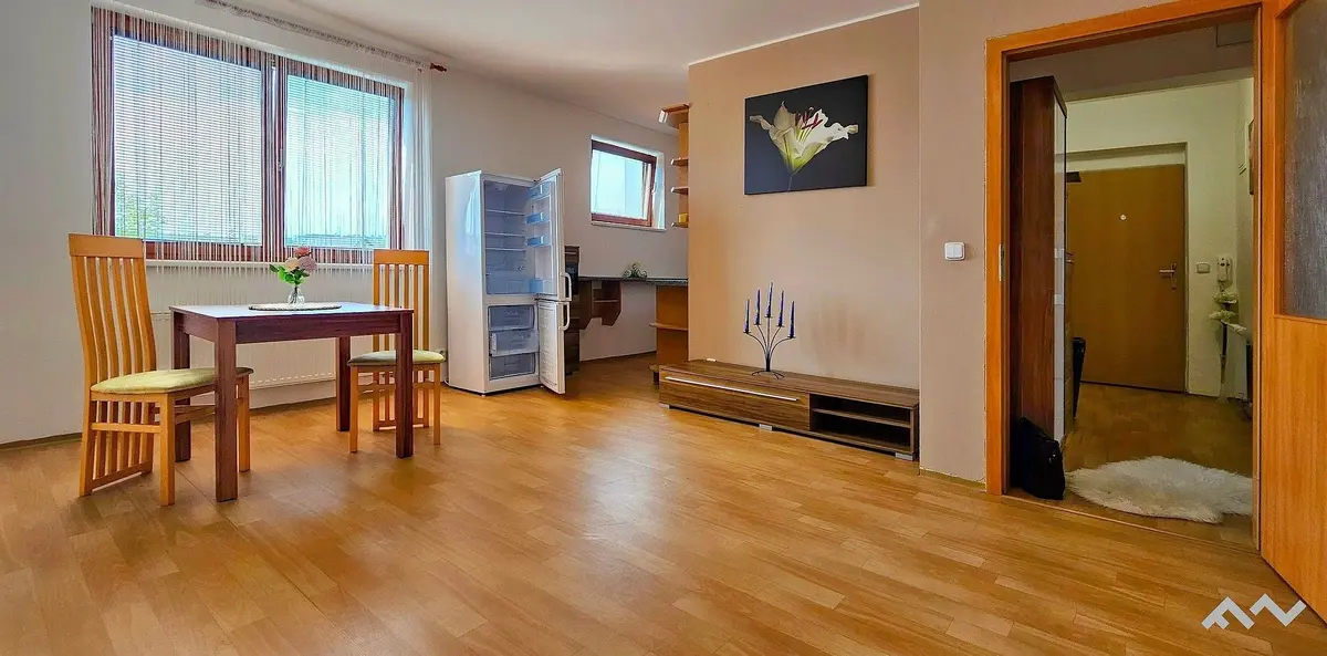 Pronájem bytu 2+kk 55 m², Lipůvka