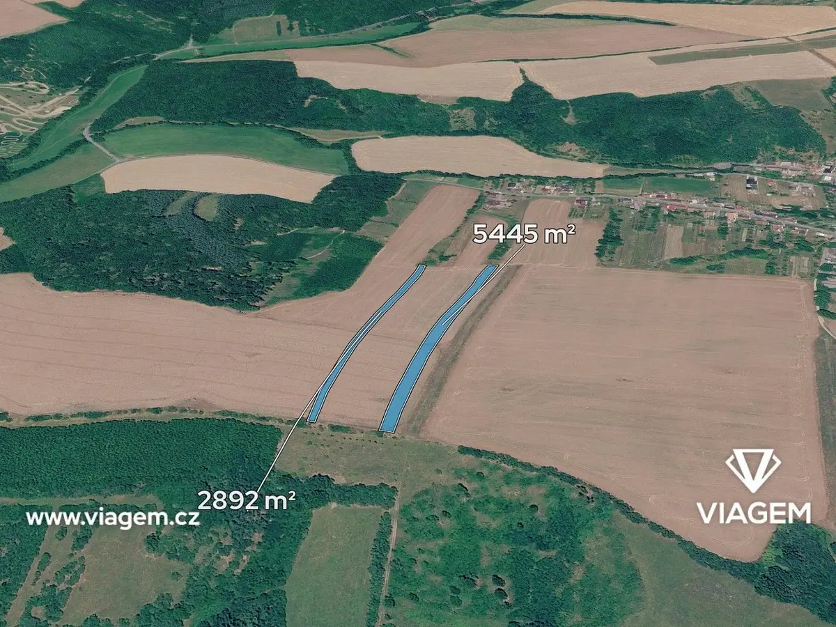 Prodej pozemku 4446 m², Částkov