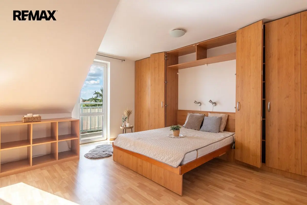 Prodej bytu 1+kk 54 m², Šilingrova · Břeclav