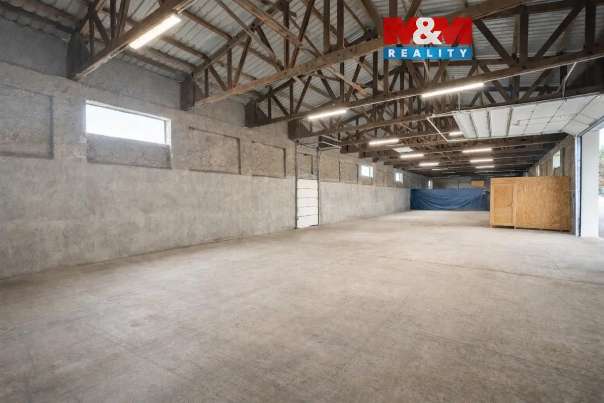 Pronájem komerčního prostoru 380 m², Teplýšovice