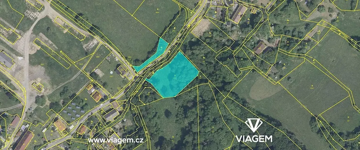 Prodej pozemku 1169 m², Zubrnice