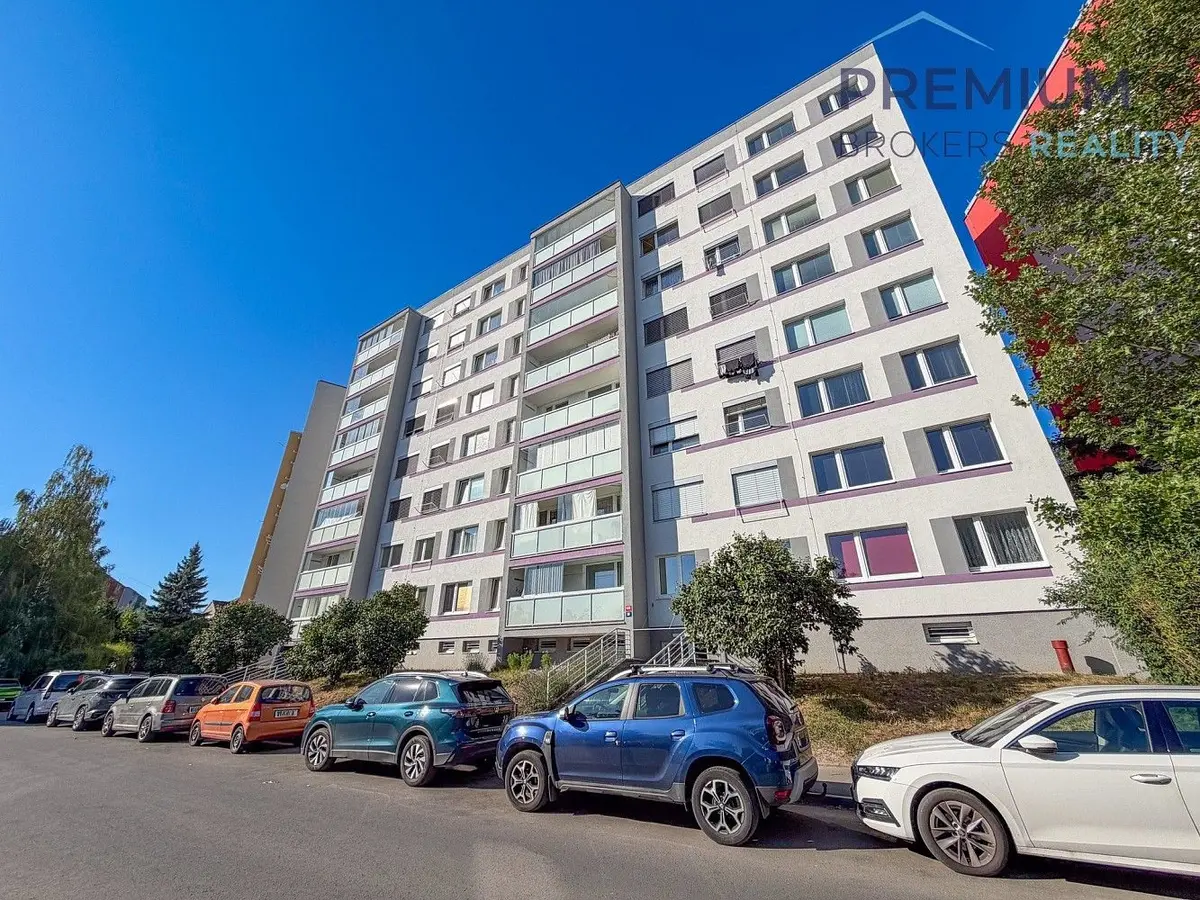 Pronájem bytu 2+kk 40 m², Alfonse Muchy · Pokratice · Litoměřice