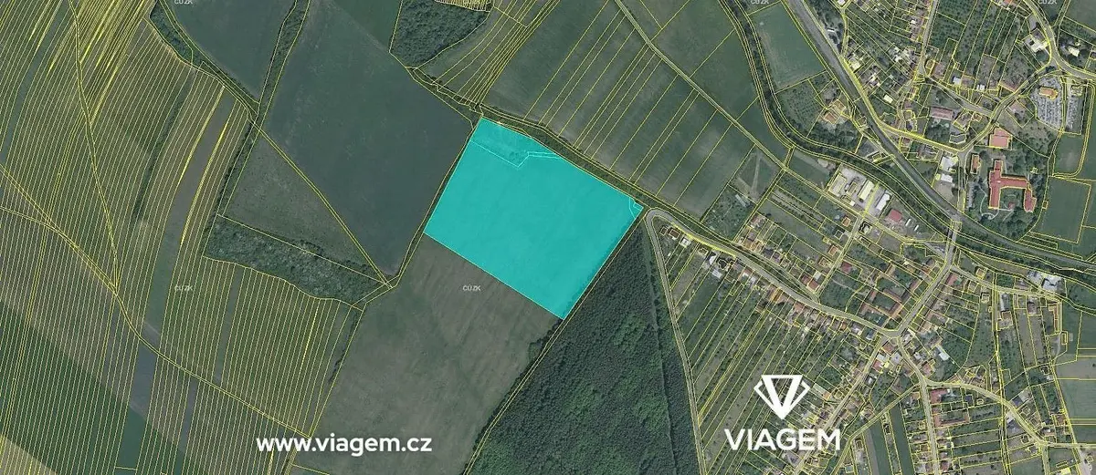 Prodej pozemku 1098 m², Nezdenice