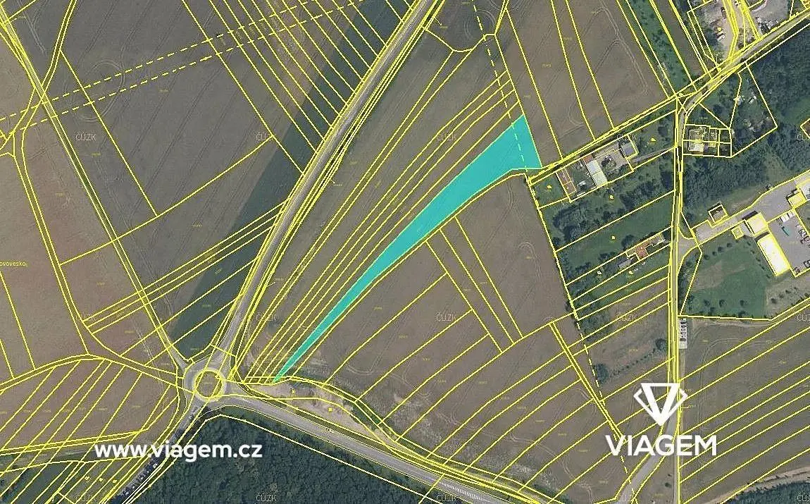 Prodej pozemku 1340 m², Bystřice pod Hostýnem