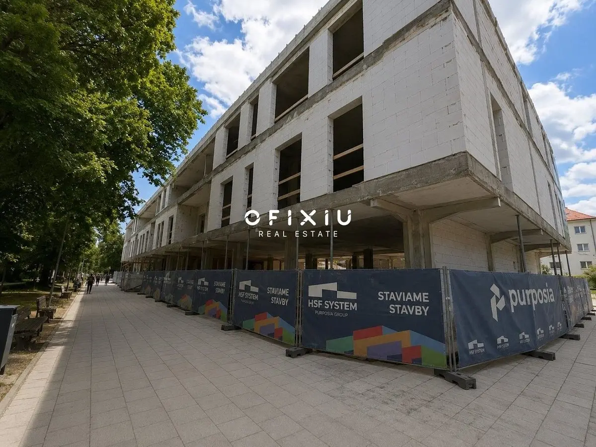 Pronájem komerčního prostoru 183 m², Slovanské náměstí · Kroměříž