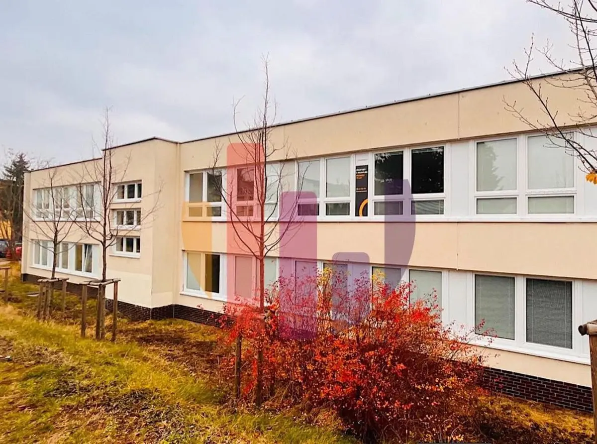 Pronájem komerčního prostoru 83 m², Roháčova · Písek