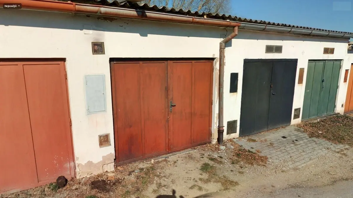 Prodej nemovitosti 20 m², Velešín