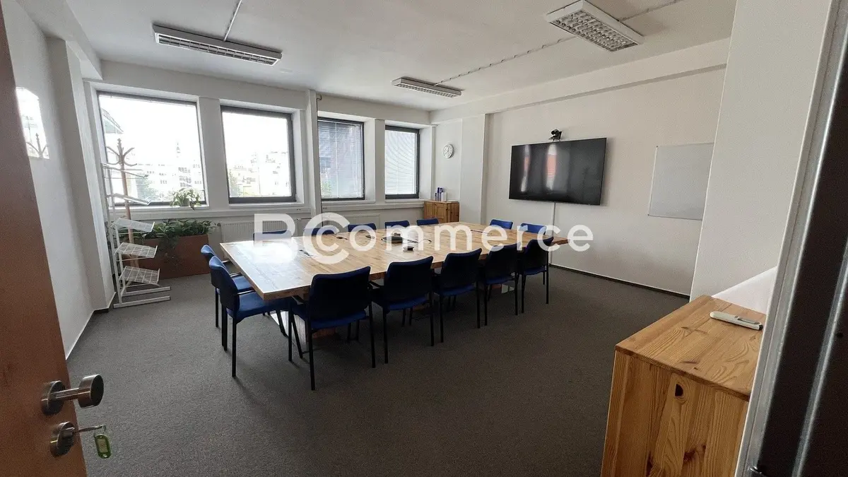 Pronájem komerčního prostoru 37 m², Jana Uhra · Veveří · Brno