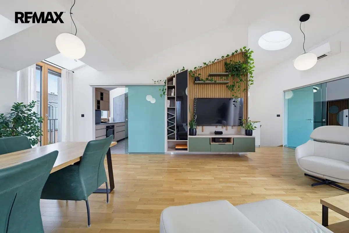 Prodej bytu 4+kk 138 m², Na návsi · Dolní Měcholupy