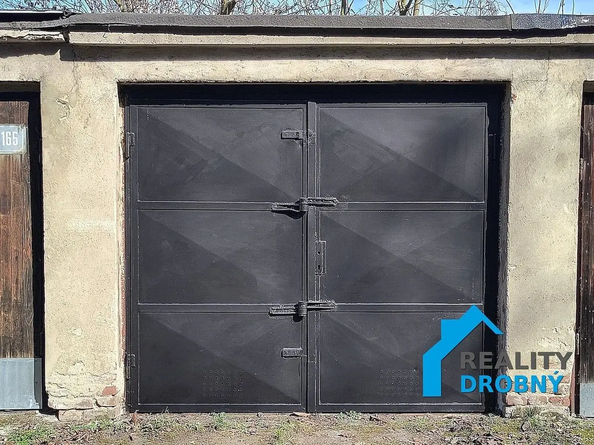 Prodej nemovitosti 18 m², Čajkovského · Ústí nad Labem