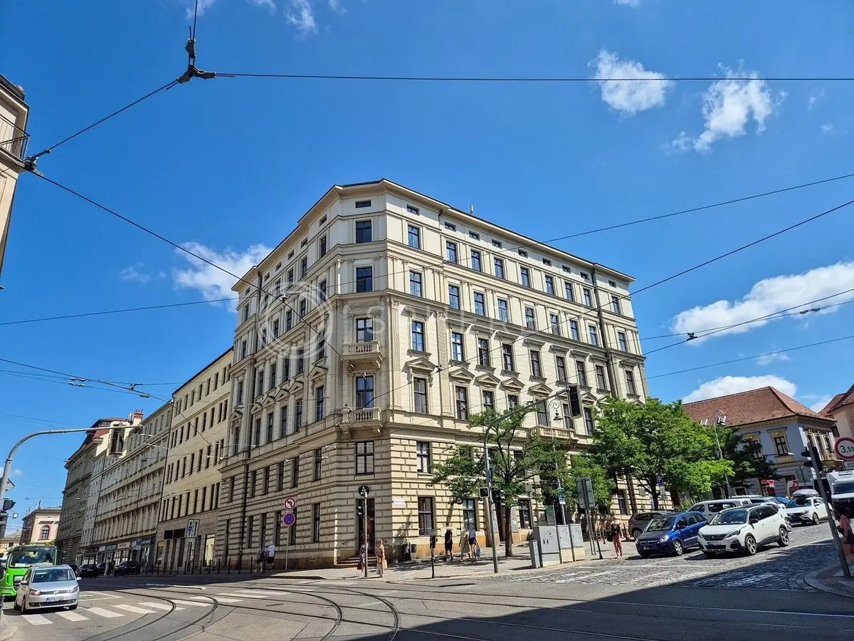 Pronájem komerčního prostoru 528 m², Šilingrovo náměstí · Město Brno · Brno