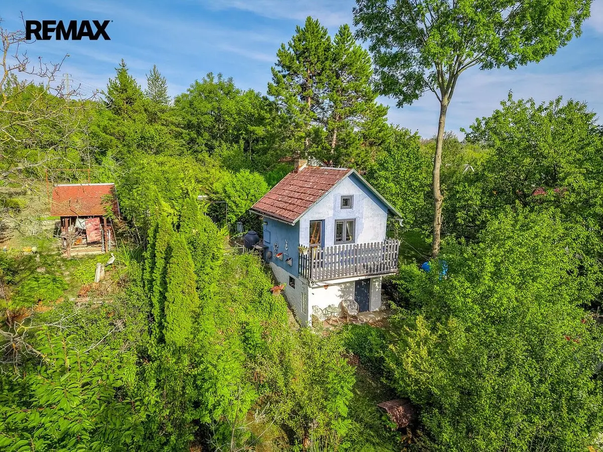 Prodej nemovitosti 16 m², Pokratice · Litoměřice