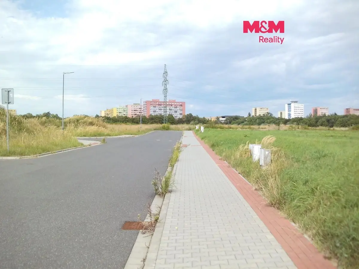 Prodej pozemku 1 m², Hradecká · Svinov · Ostrava