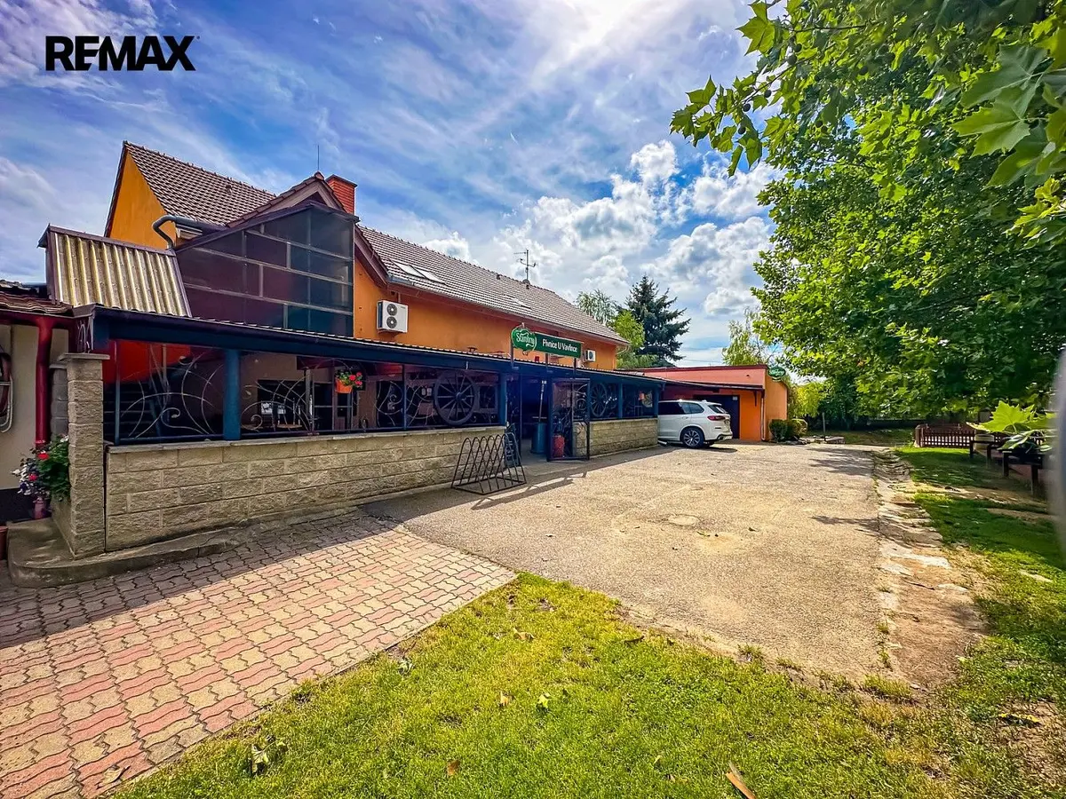 Prodej komerčního prostoru 500 m², Dlouhá · Velké Pavlovice
