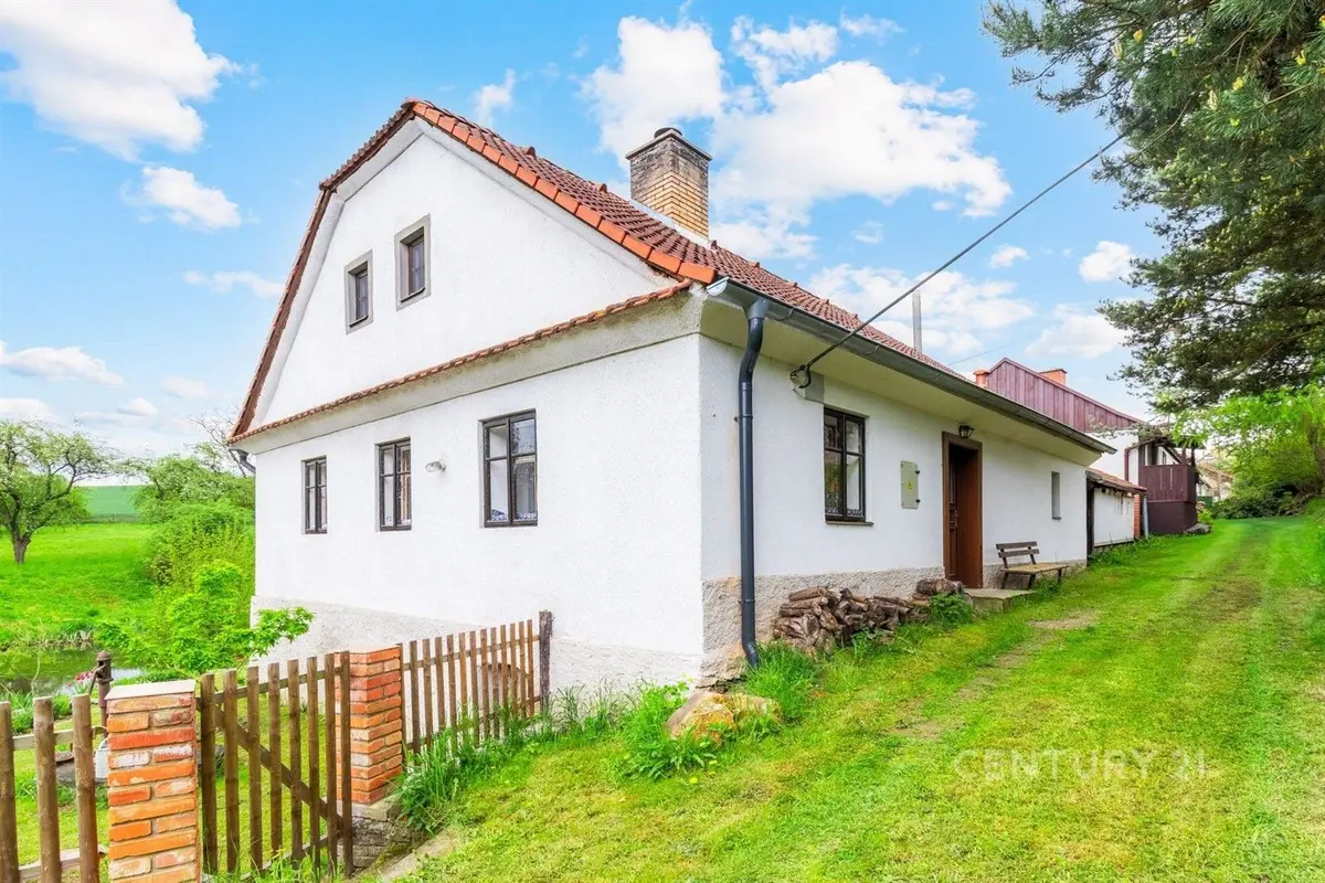 Prodej nemovitosti 100 m², Hřešihlavy · Kladruby