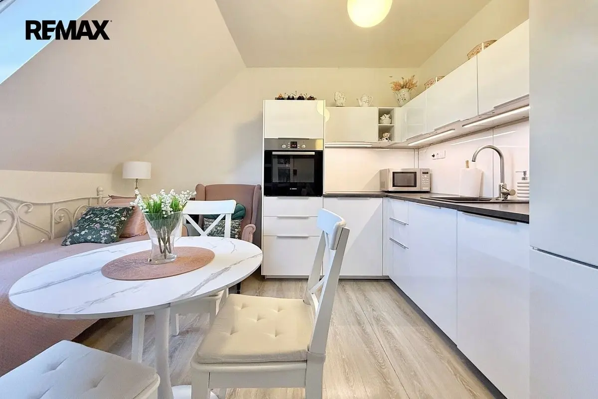 Prodej bytu 1+1 53 m², Drnovská · Ruzyně