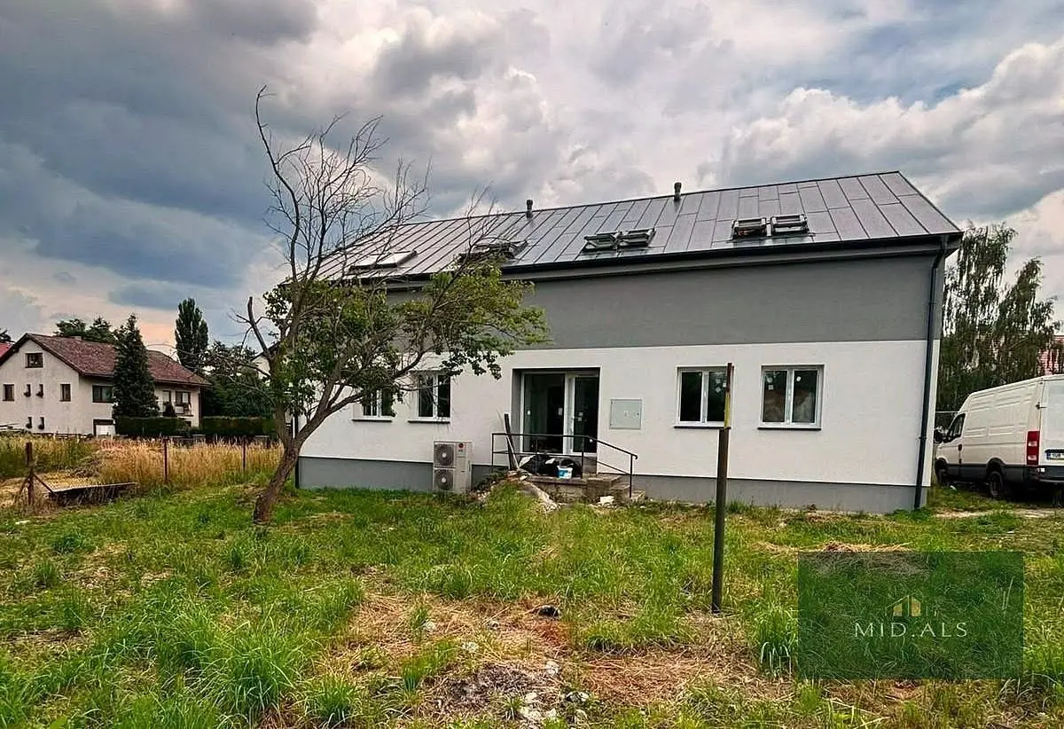 Pronájem domu 100 m², Uhřická · Sedlec u Votic · Sedlec-Prčice