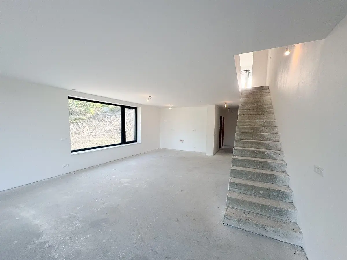 Prodej bytu 5+kk 176 m², K Oboře · Bradlec