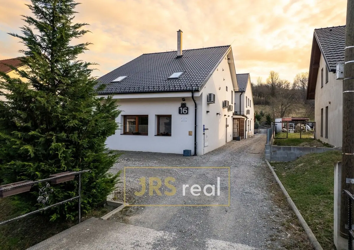 Prodej komerčního prostoru 530 m², Kurdějov