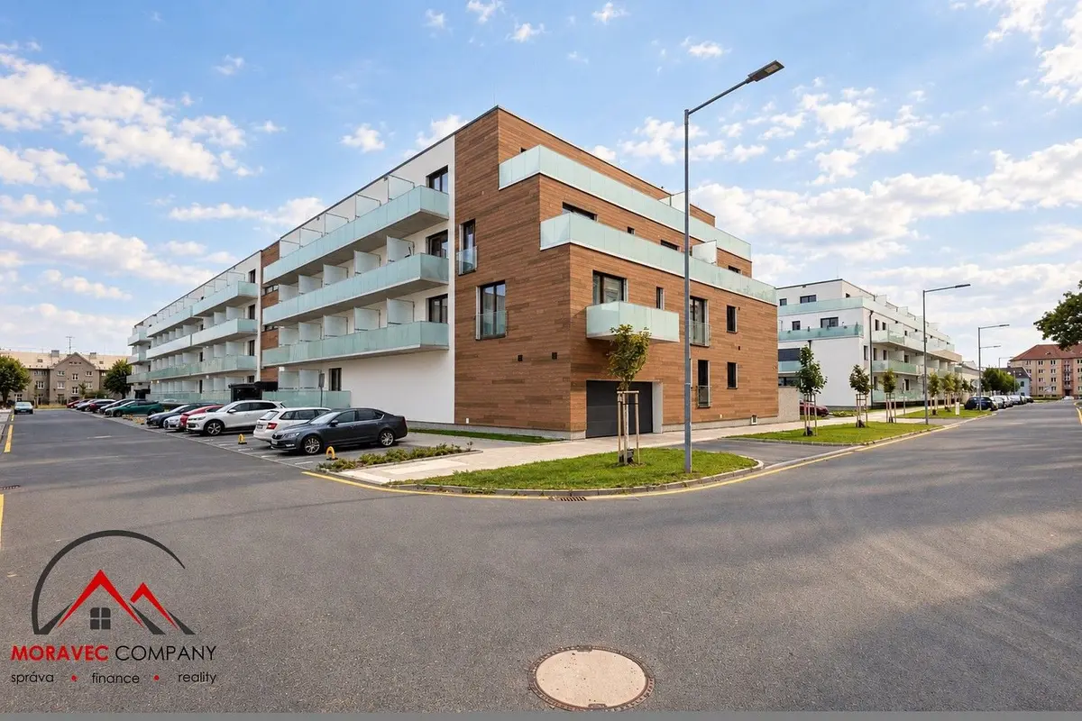 Pronájem bytu 1+kk 32 m², Třída Jiřího Pelikána · Olomouc-západ · Olomouc